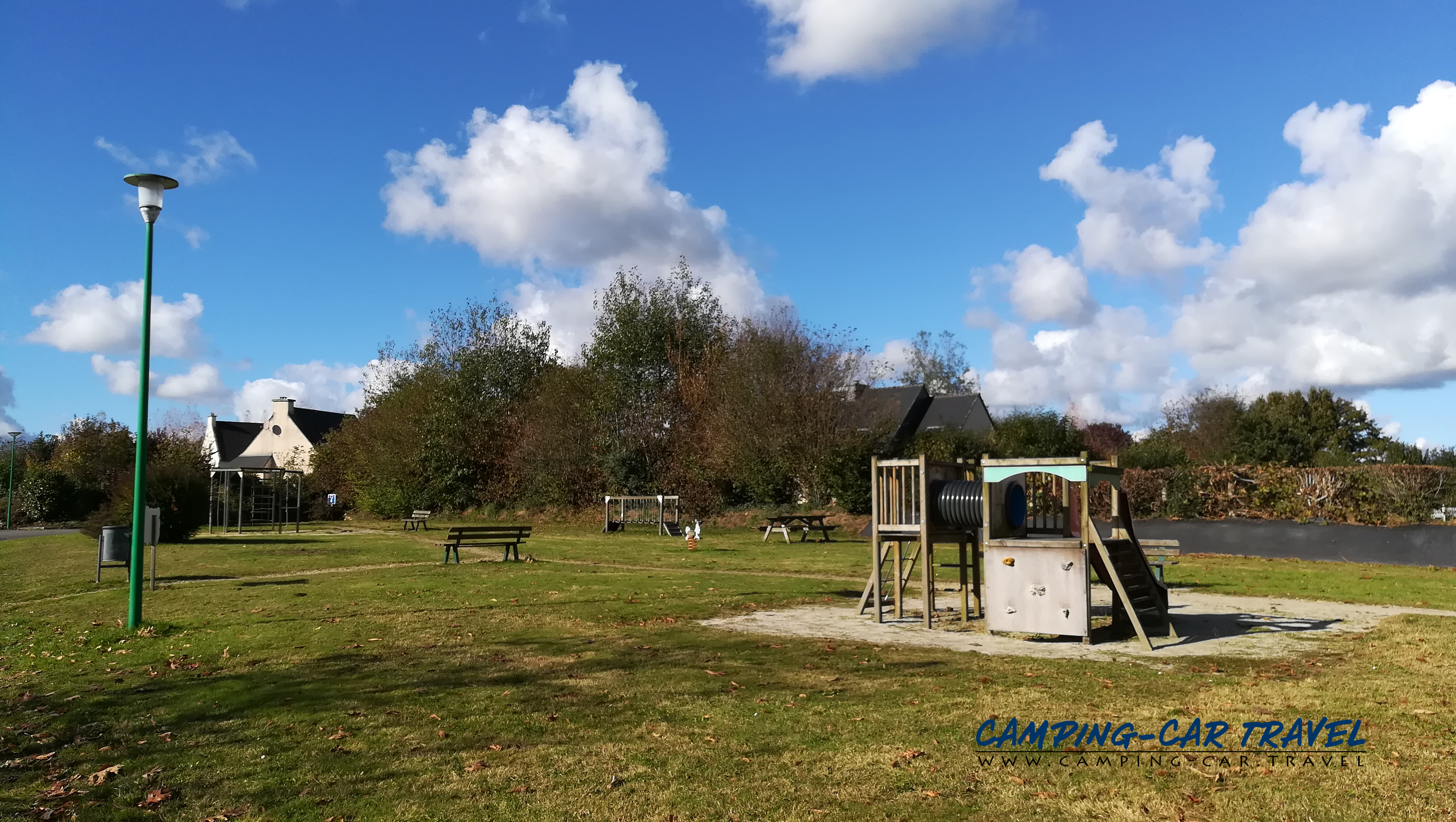 aire services camping car Le Tréhou Finistère Bretagne