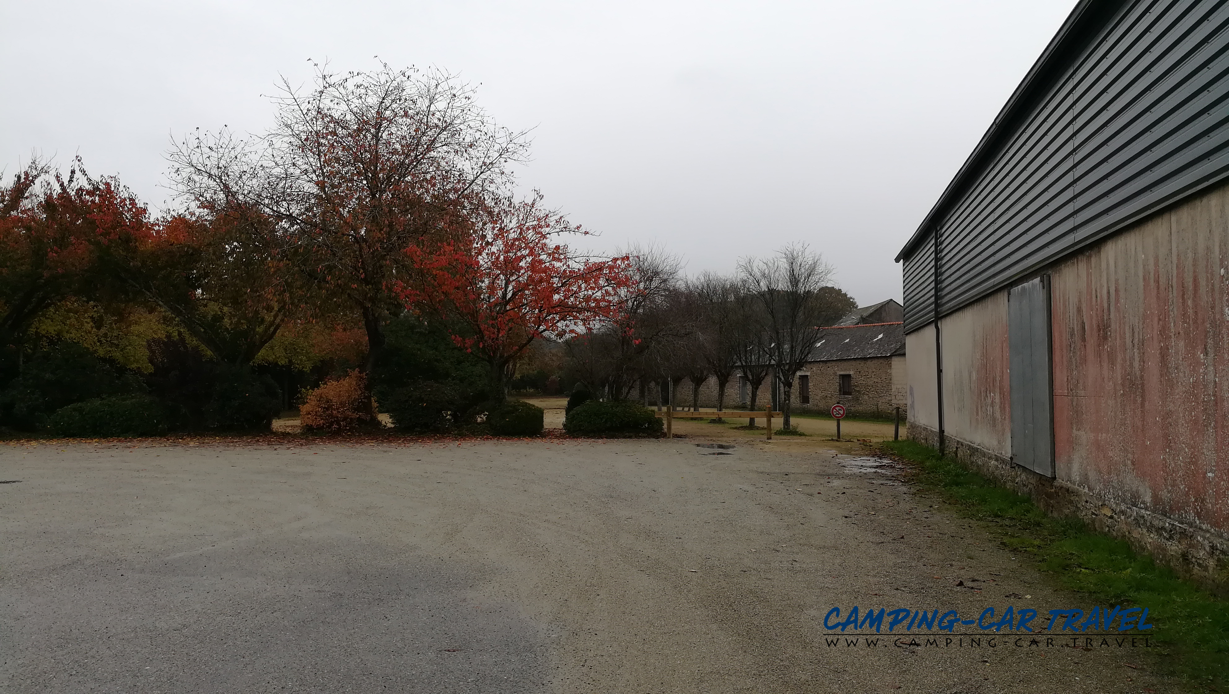 aire services camping car Pleyben Finistère Bretagne