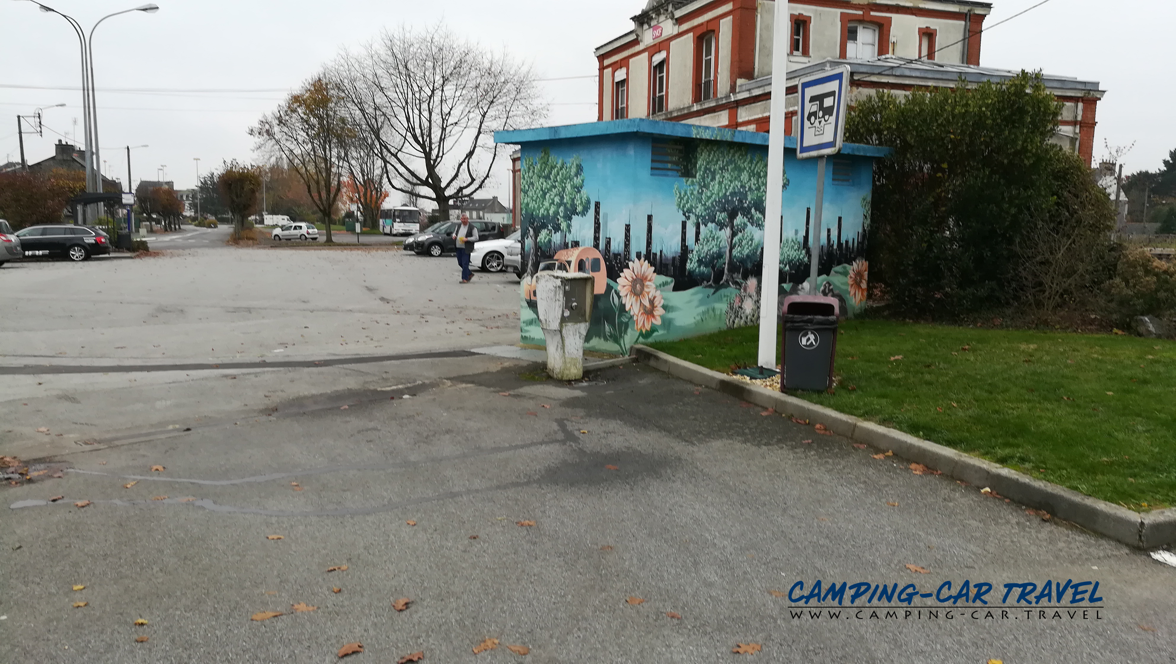 aire services camping car Loudéac Côtes-d'Armor Bretagne