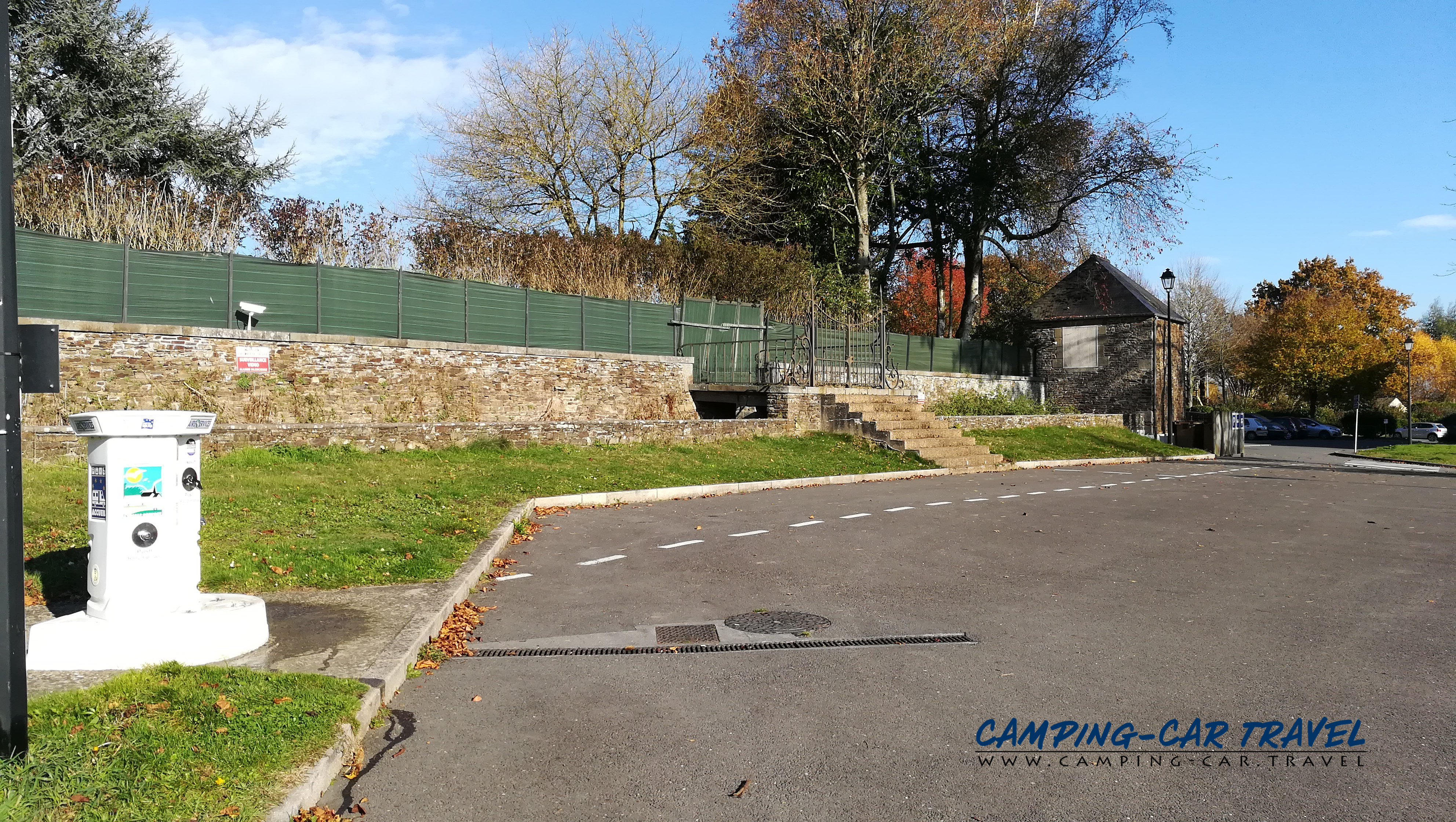 aire services camping car Bazouges-la-Pérouse Ille-et-Vilaine Bretagne