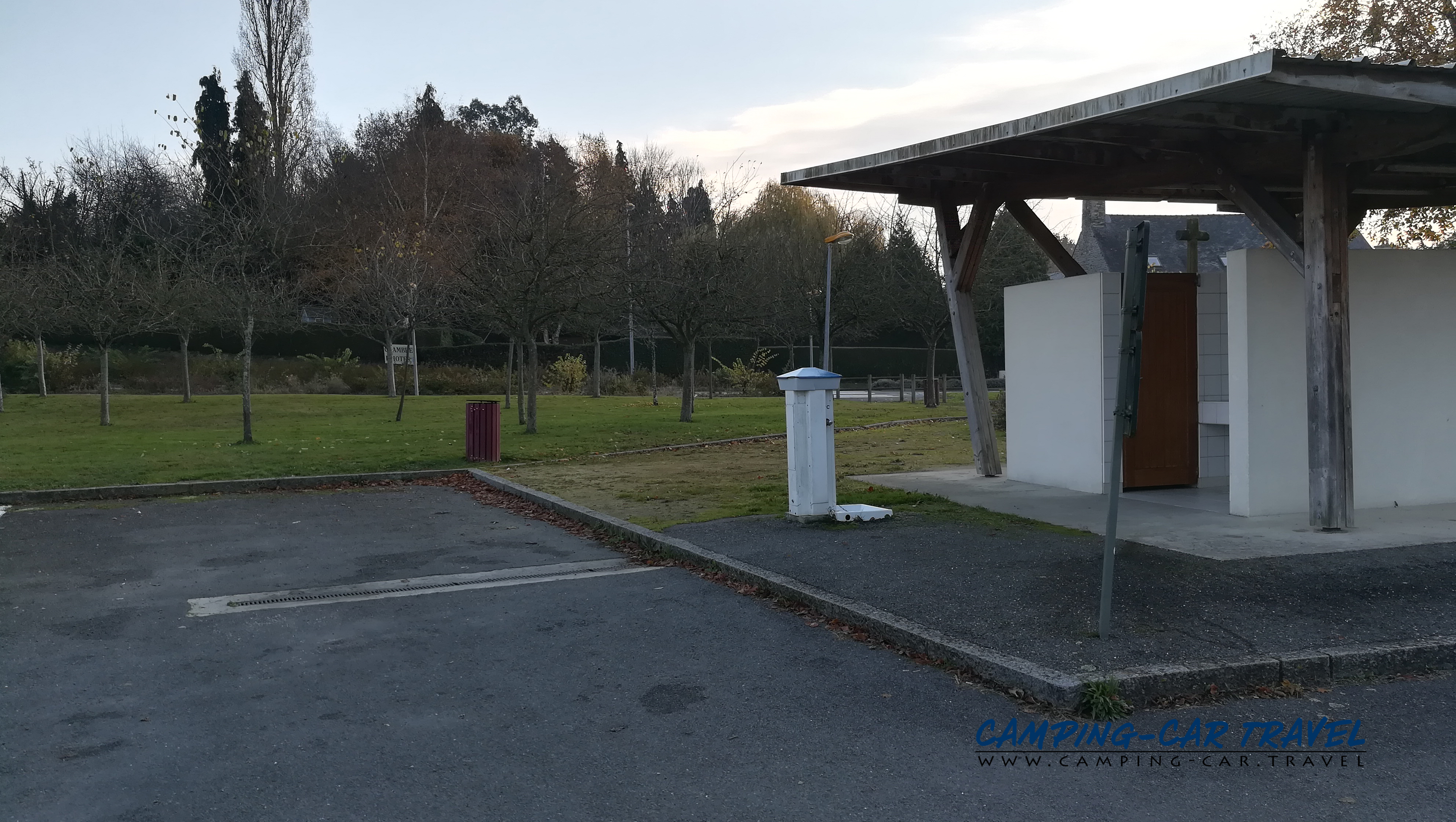 aire services camping car Antrain Ille-et-Vilaine Bretagne