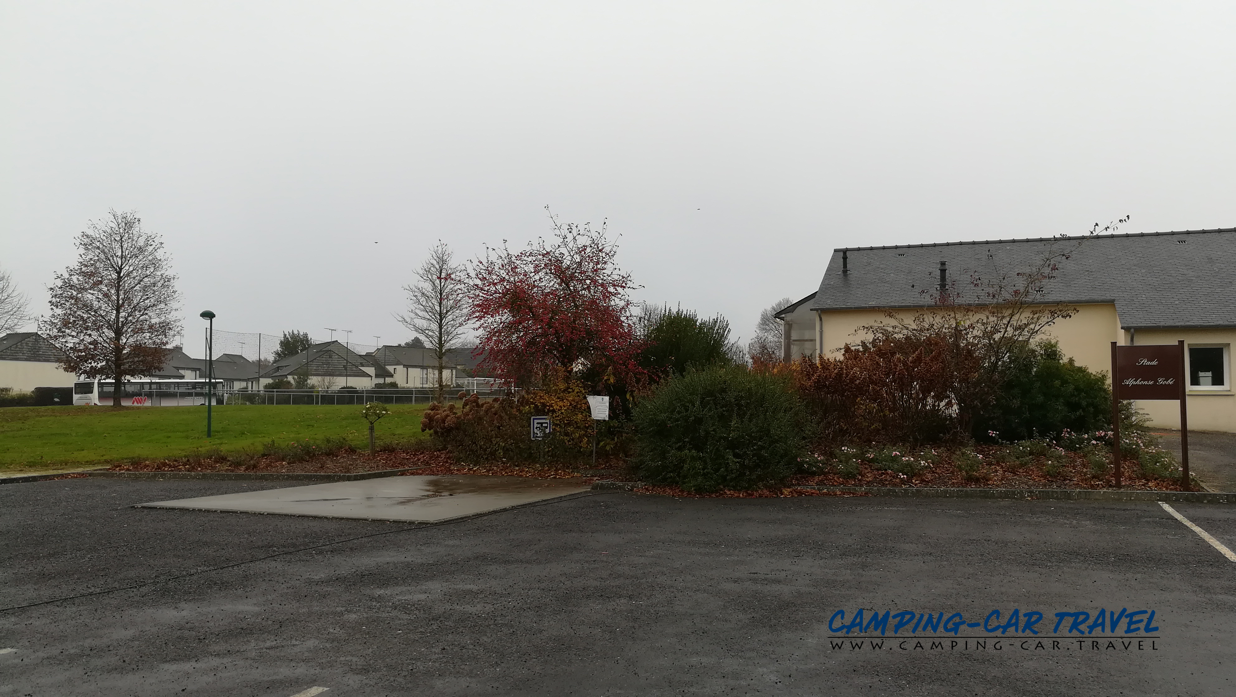 aire services camping car Landivy Mayenne Pays-de-la-Loire