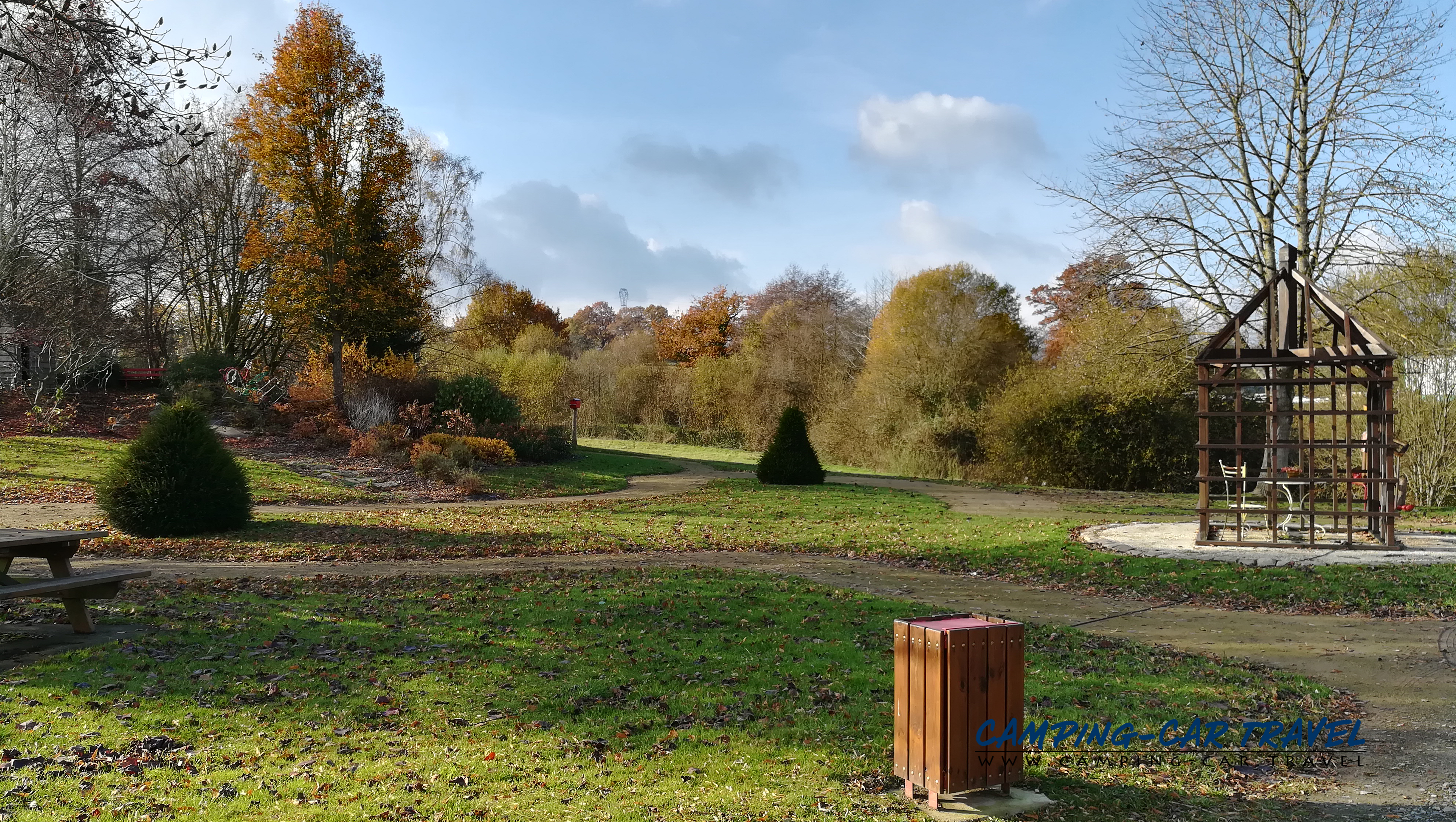 aire services camping car Ceaucé Orne Normandie