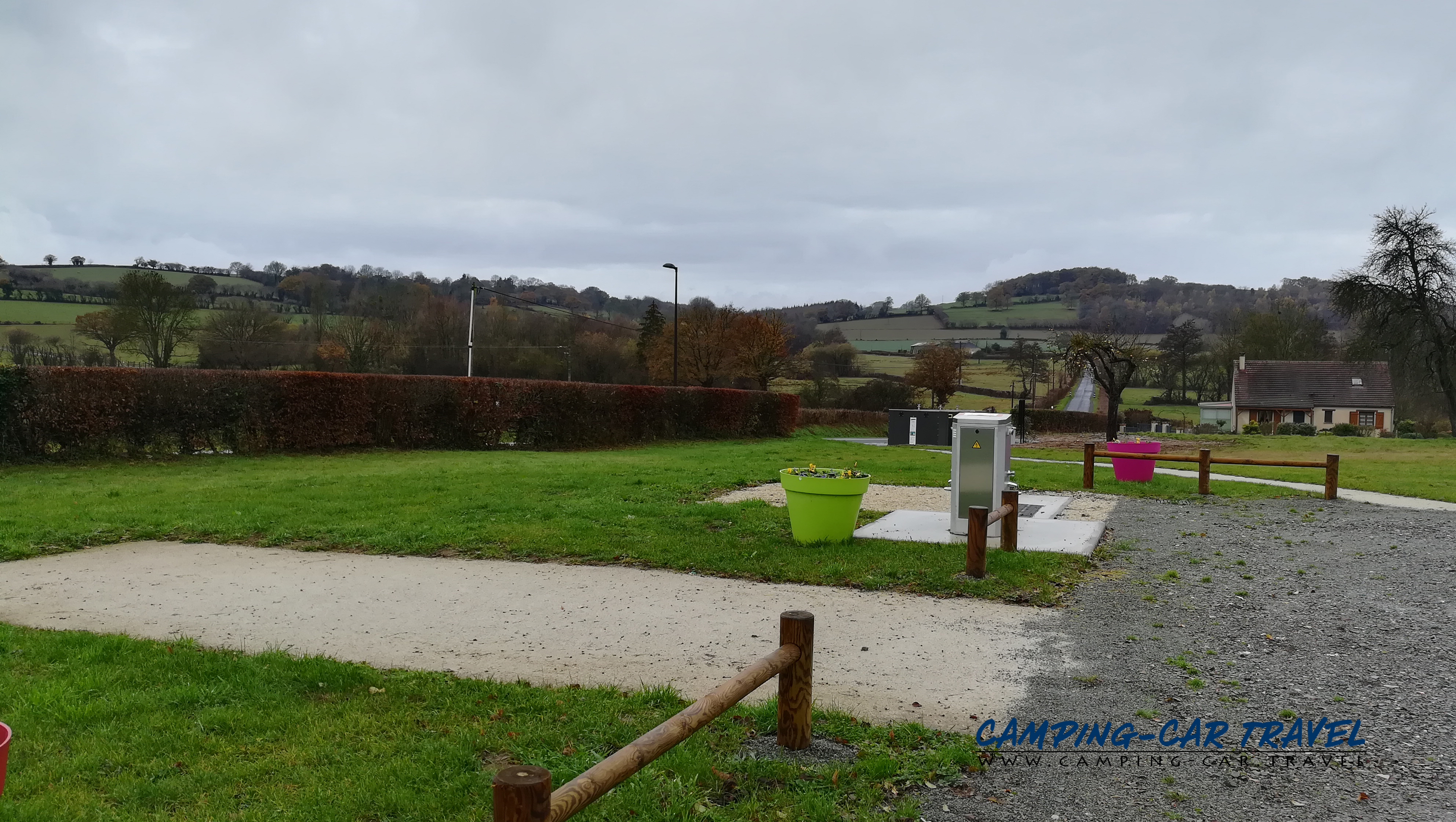 aire services camping car La Roche-Mabile Orne Normandie