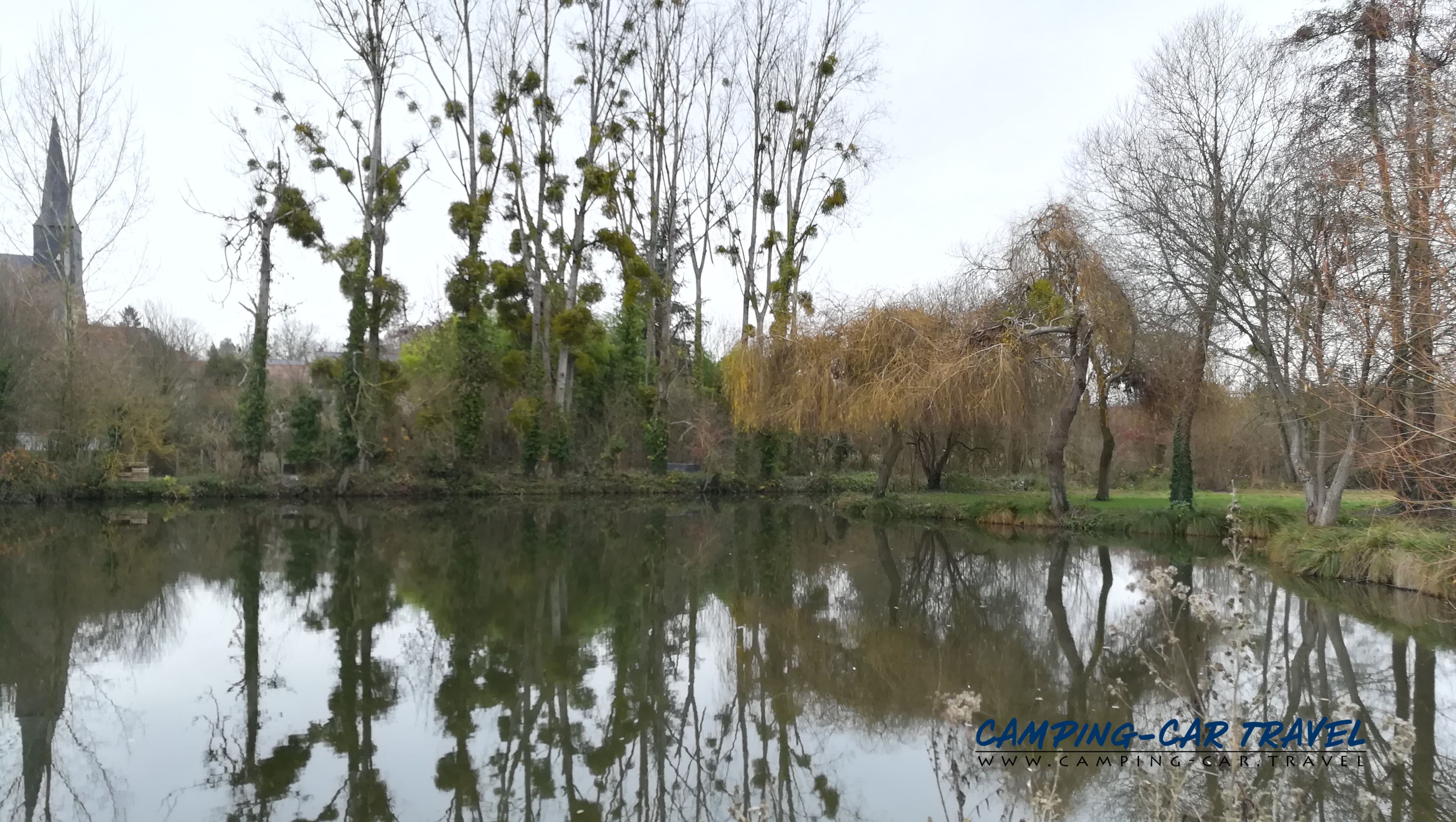 aire services camping car Le Guédéniau Maine-et-Loire Pays-de-la-Loire