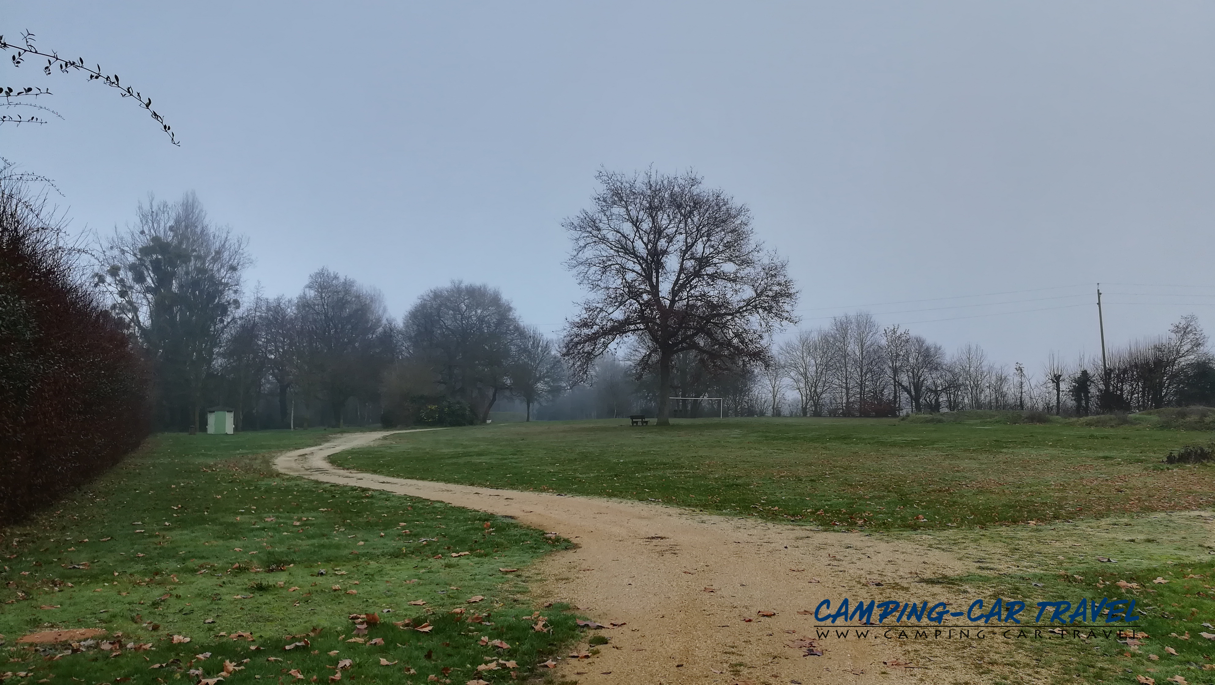 aire services camping car Saulgé-l'Hôtpital Maine-et-Loire Pays-de-la-Loire