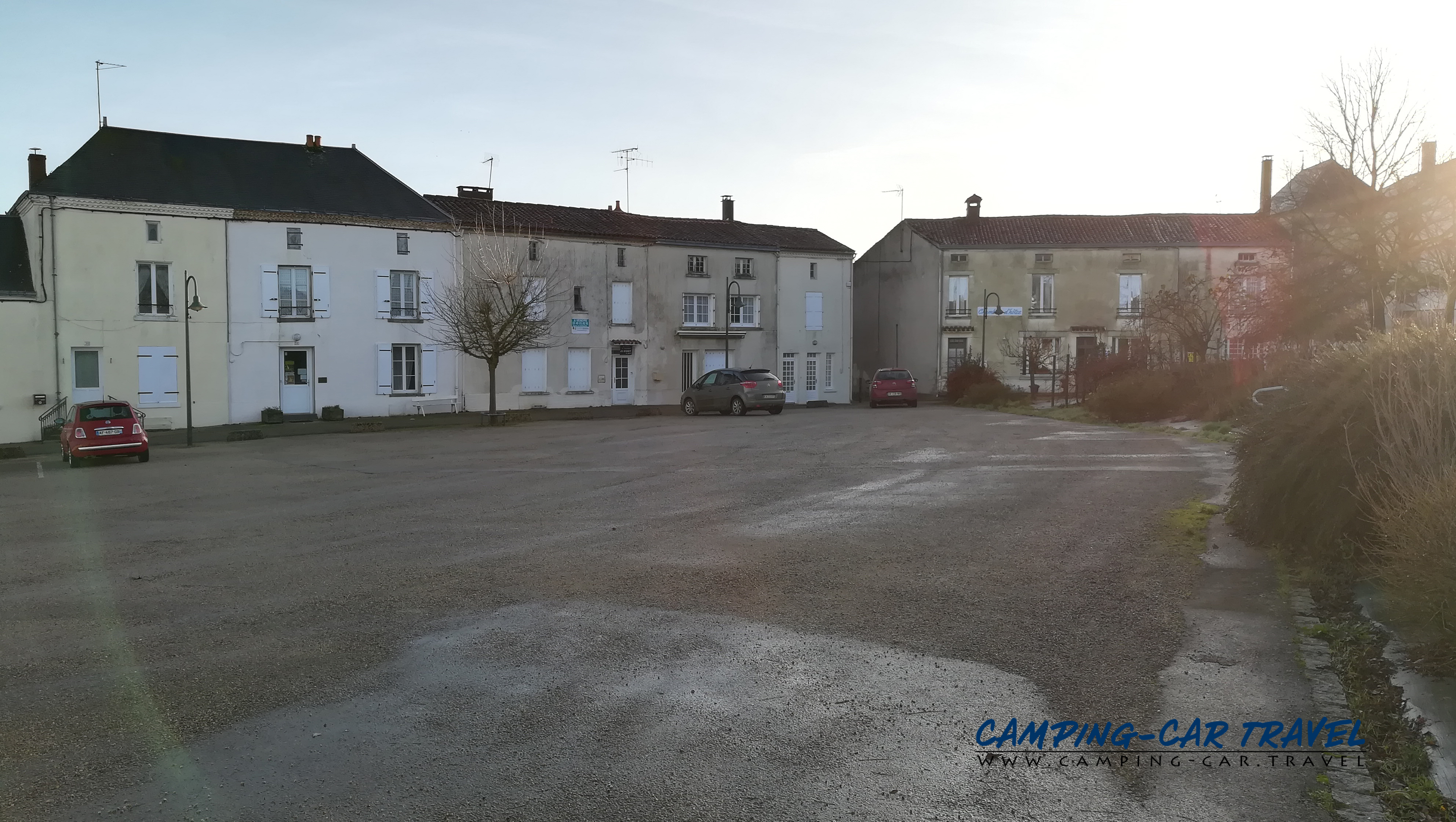 aire services camping car L'Absie Deux-Sèvres Poitou-Charente