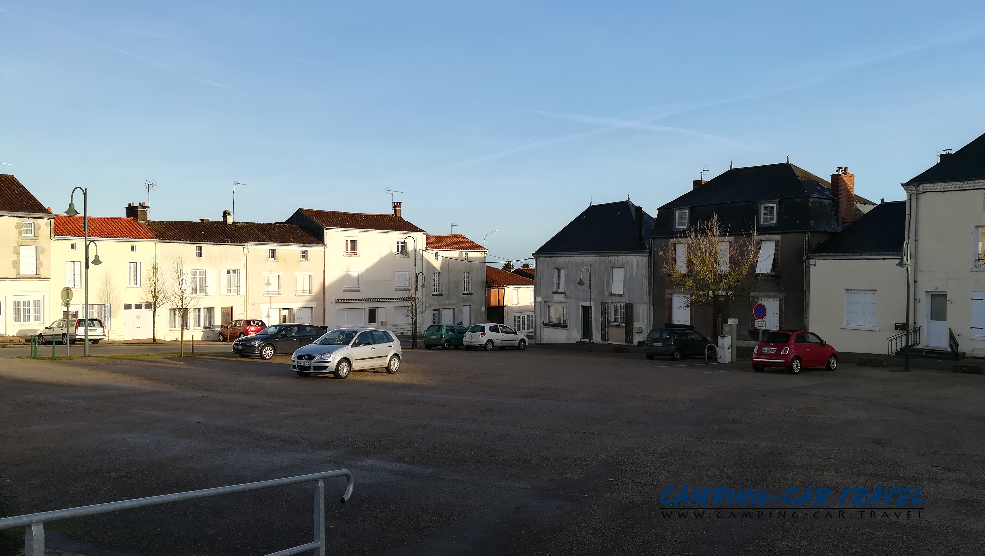 aire services camping car L'Absie Deux-Sèvres Poitou-Charente