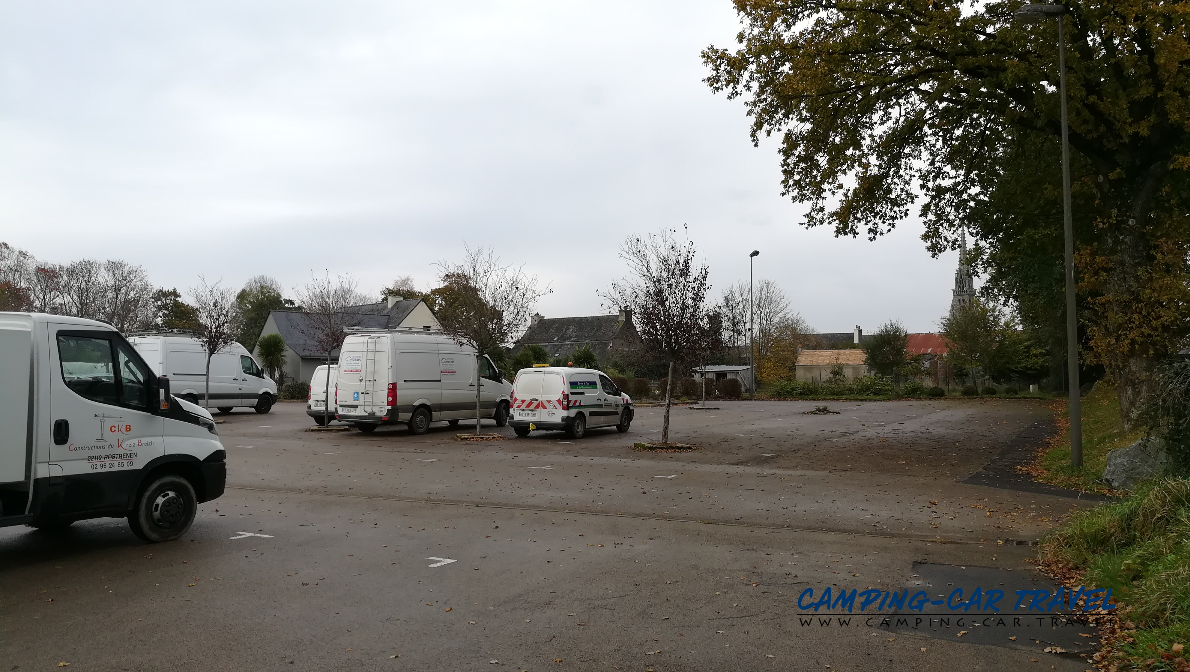 aire services camping car Cléden-Poher