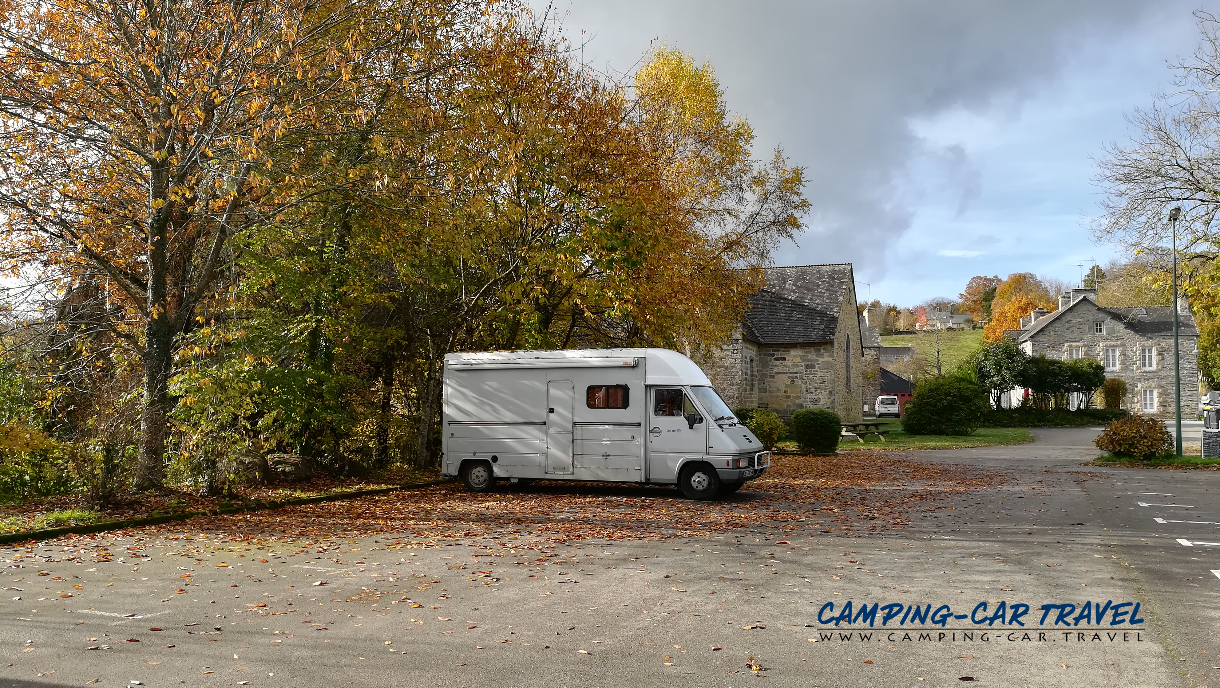 aire services camping car Saint-Aignan Morbihan Bretagne
