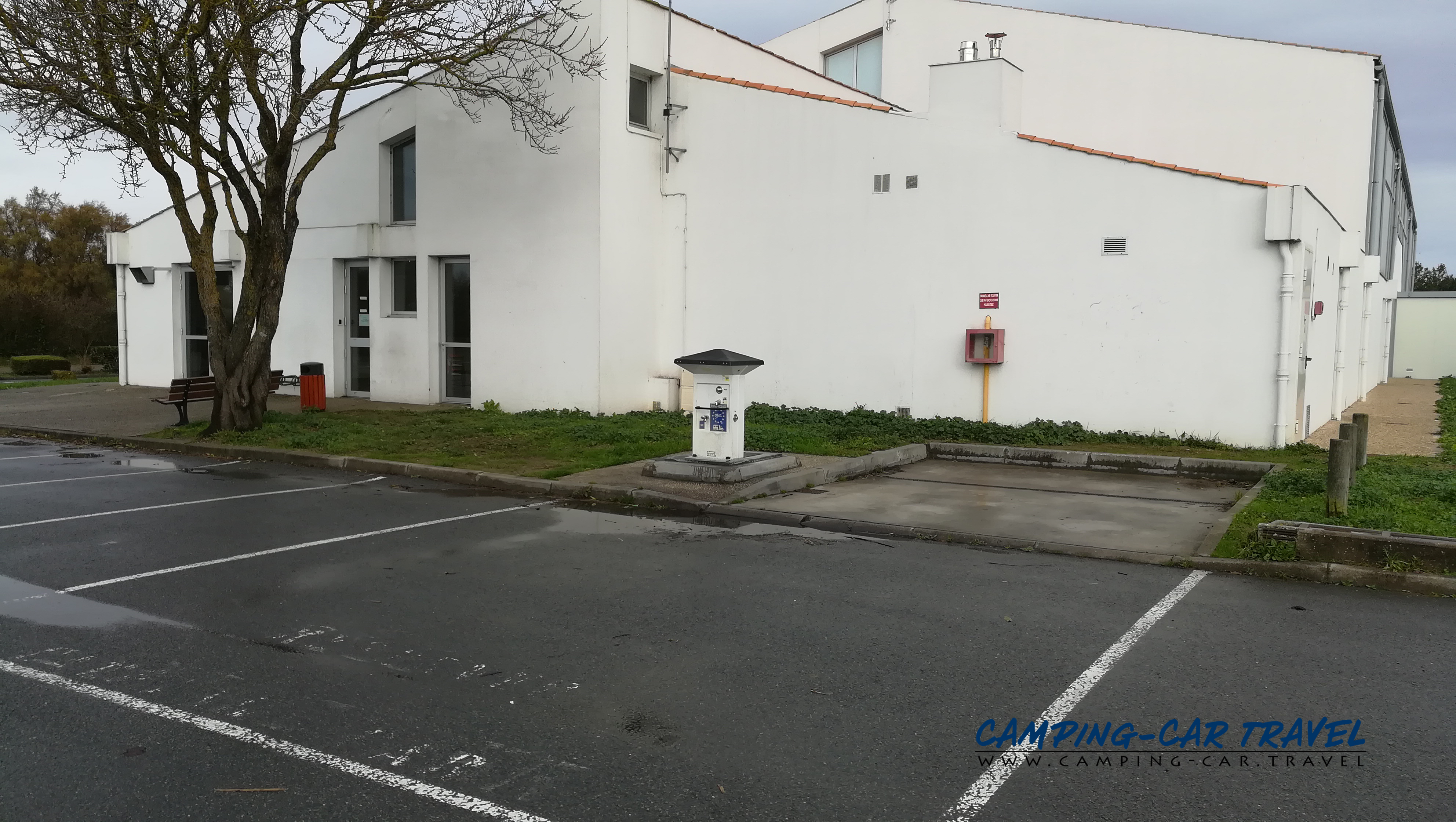 aire services camping car Angoulins Charente-Maritime