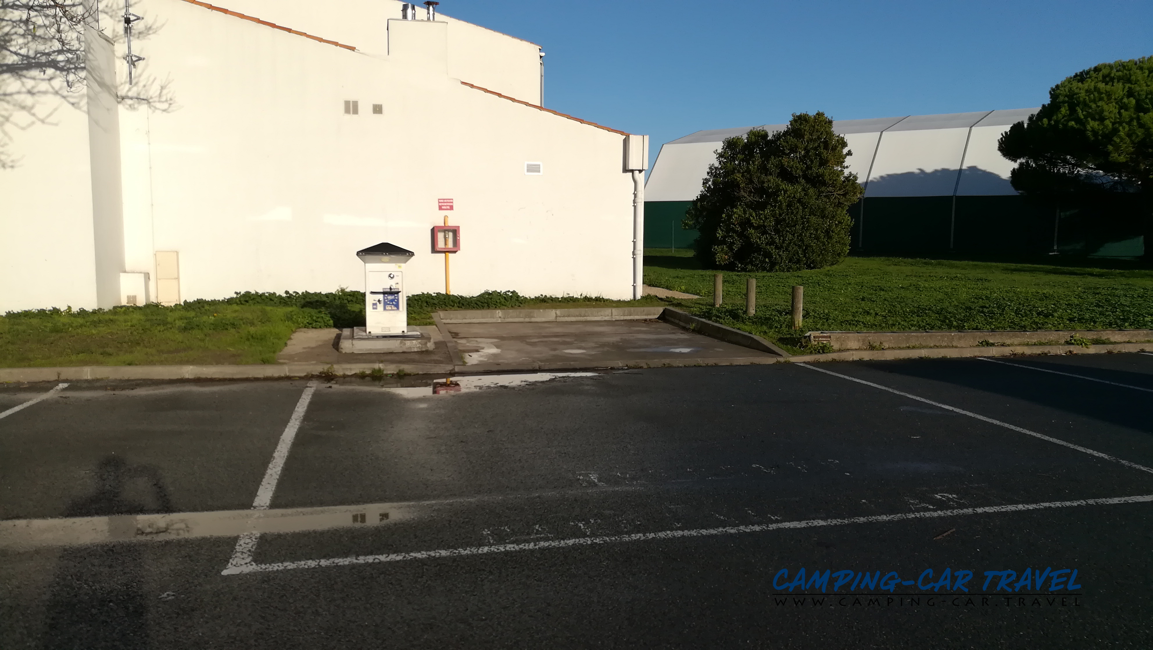 aire services camping car Angoulins Charente-Maritime