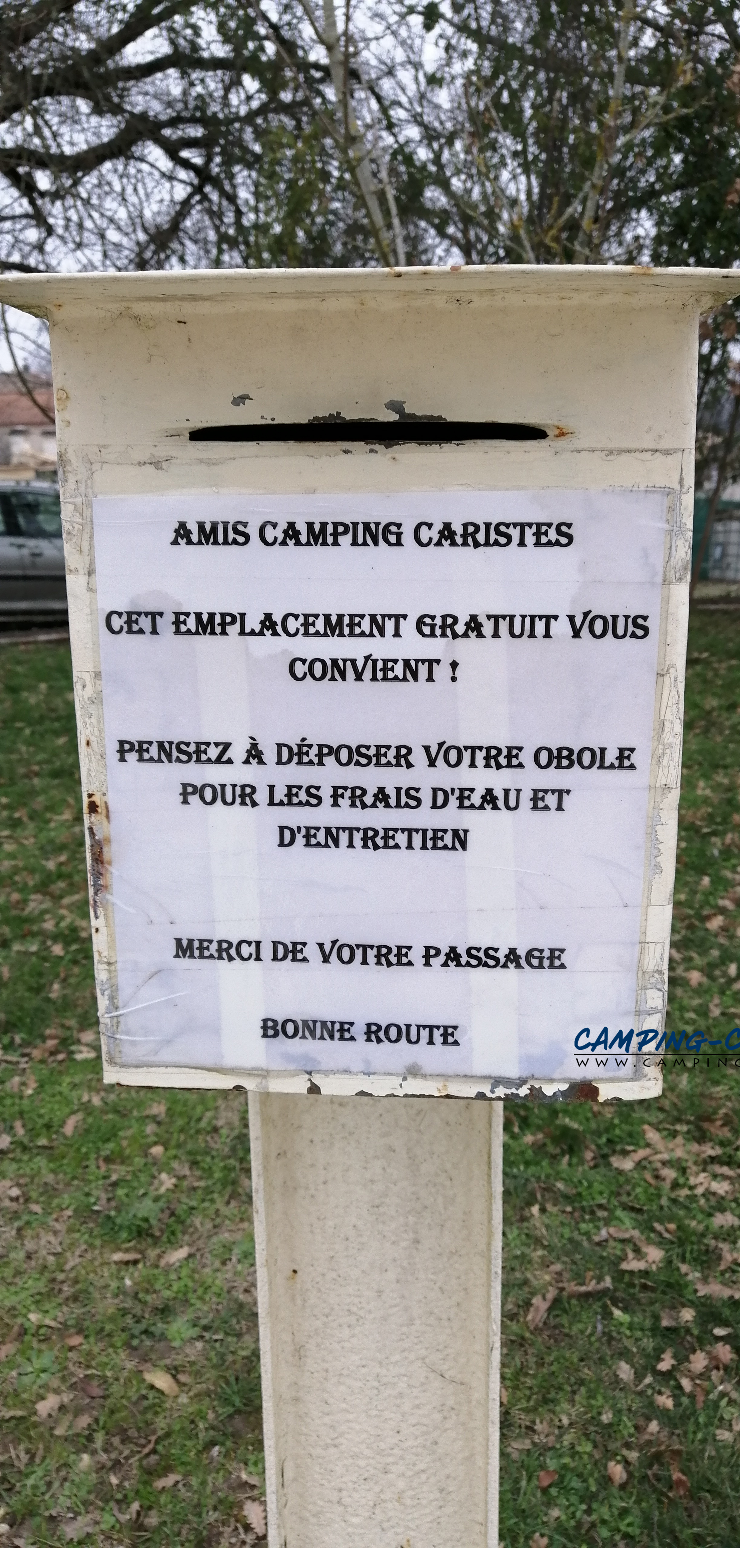 aire services camping car Saint-Thomas-de-Conac Charente-Maritime