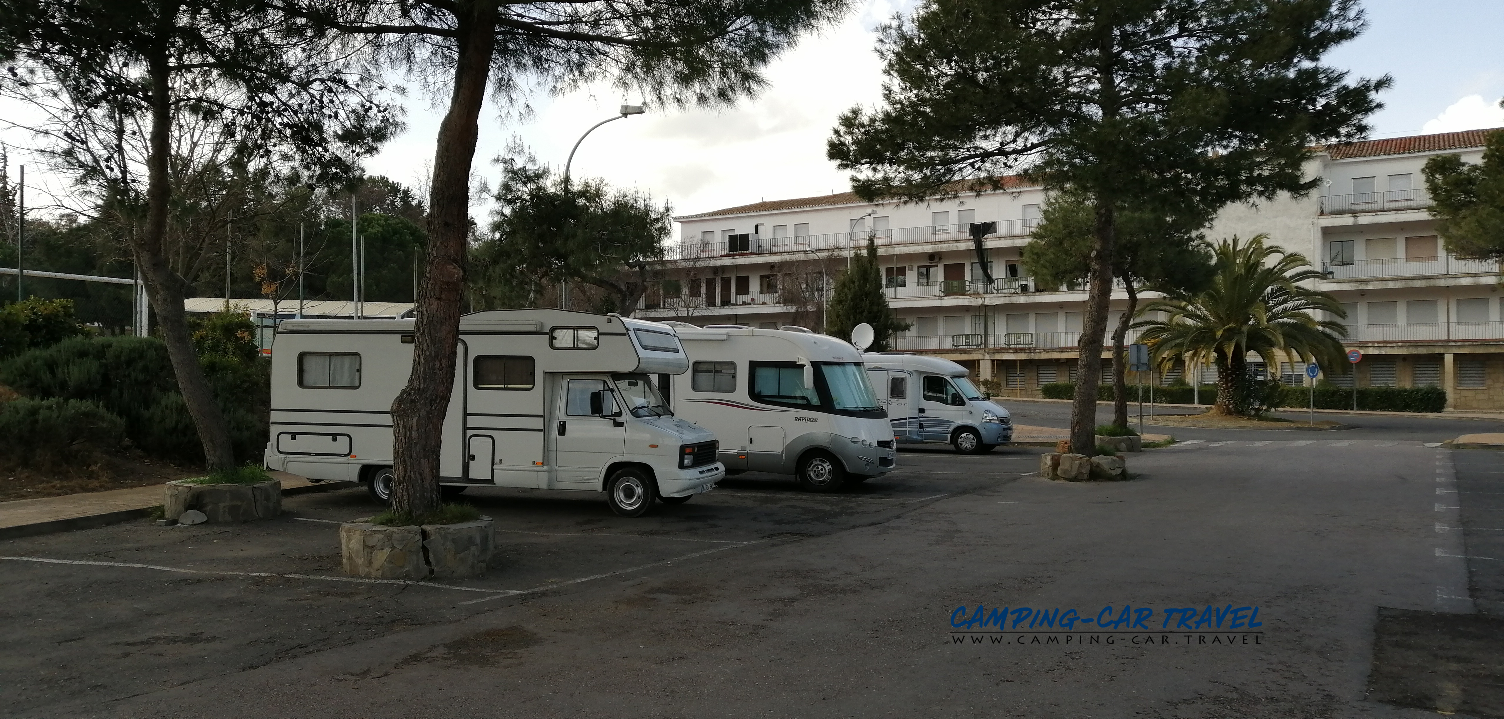 aire services camping car Caceres Espagne Spain