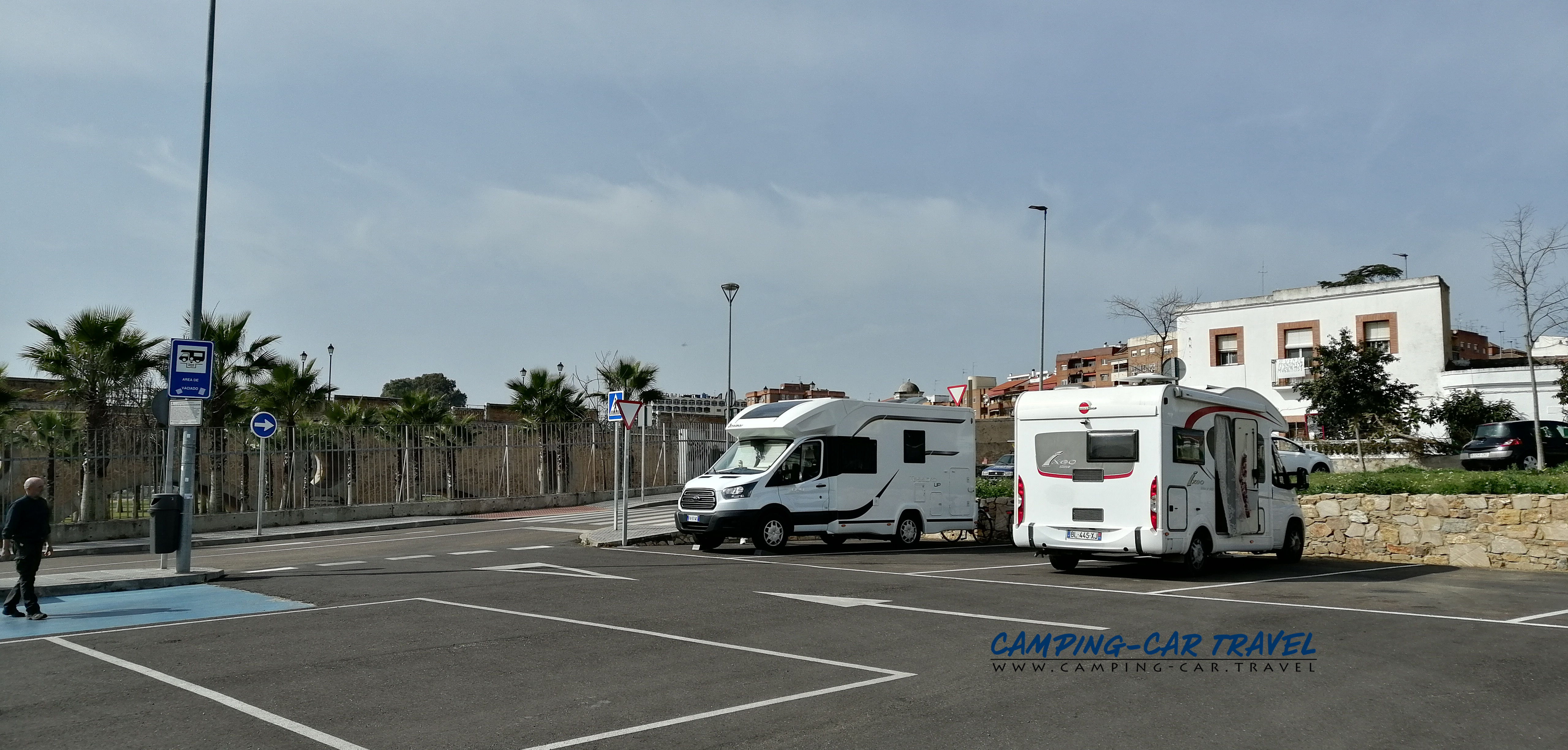 aire services camping car Badajos Espagne Spain