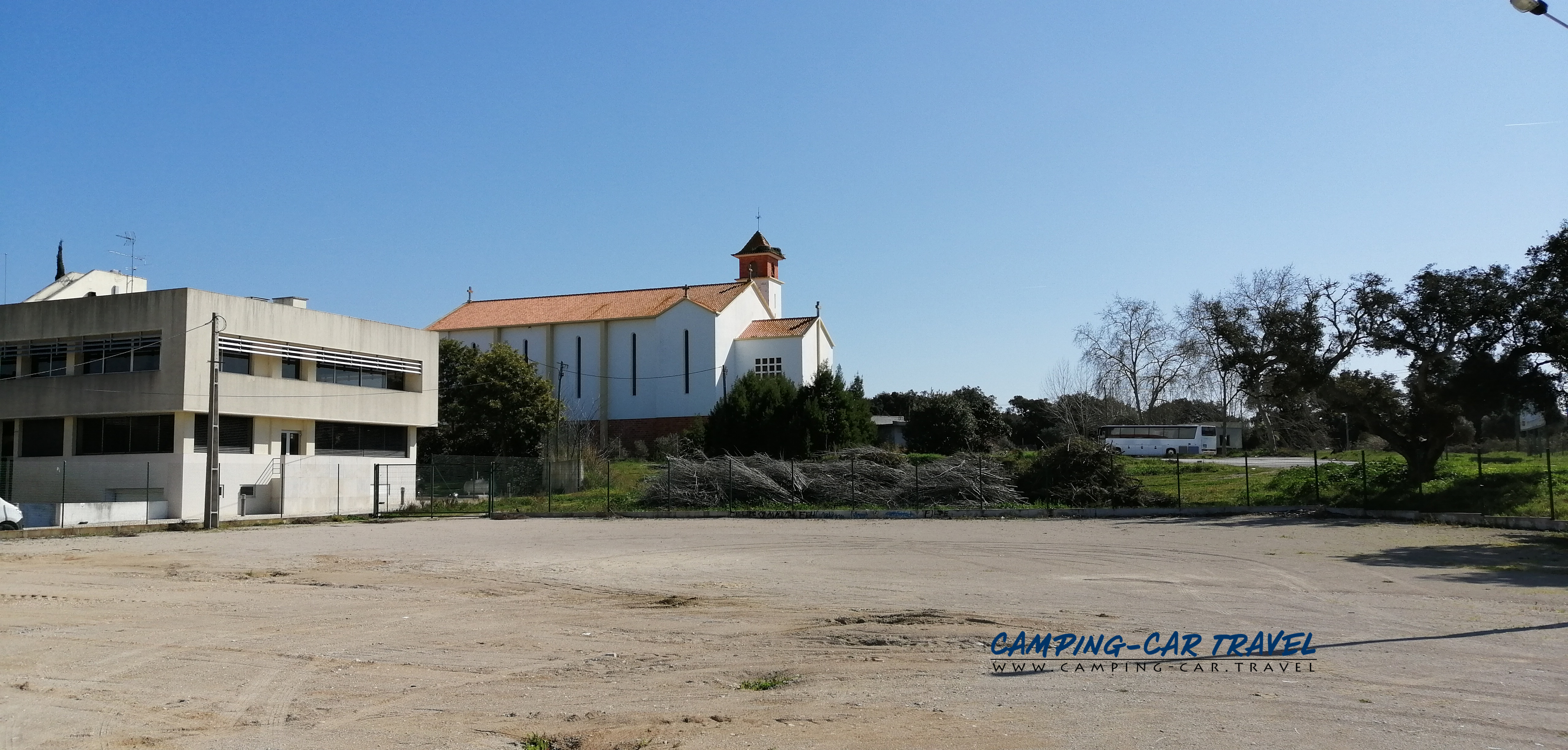 aire services camping car Lago da Fonte Portugal