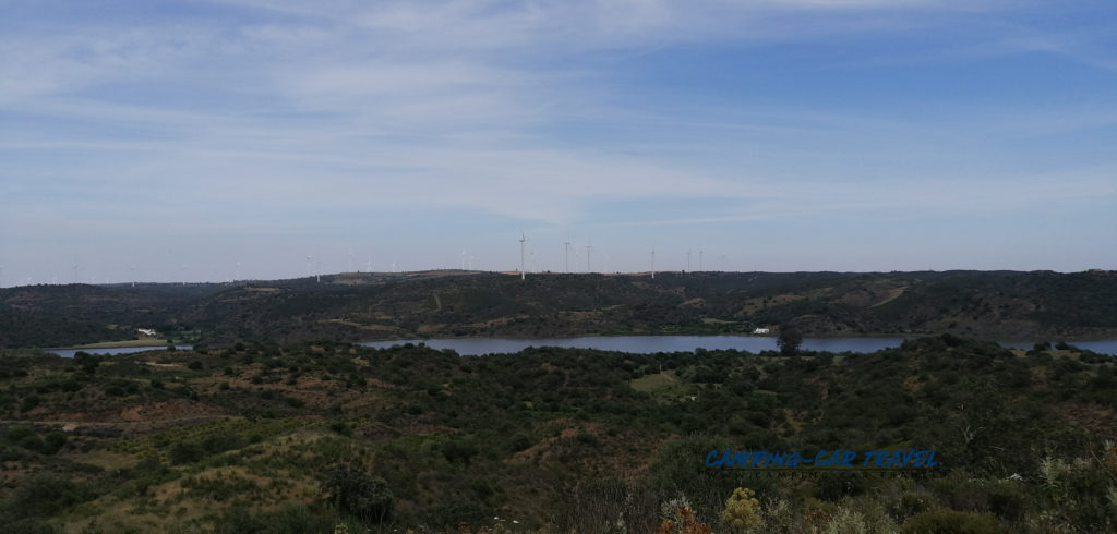 aire services camping car Almada Ouro Portugal