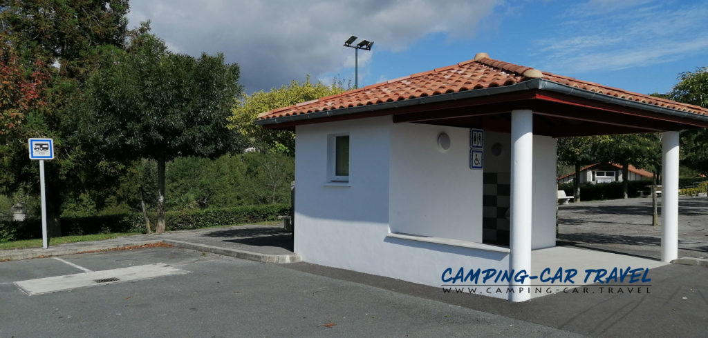 bardos aire de services pour camping car Pyrénées Atlantique France