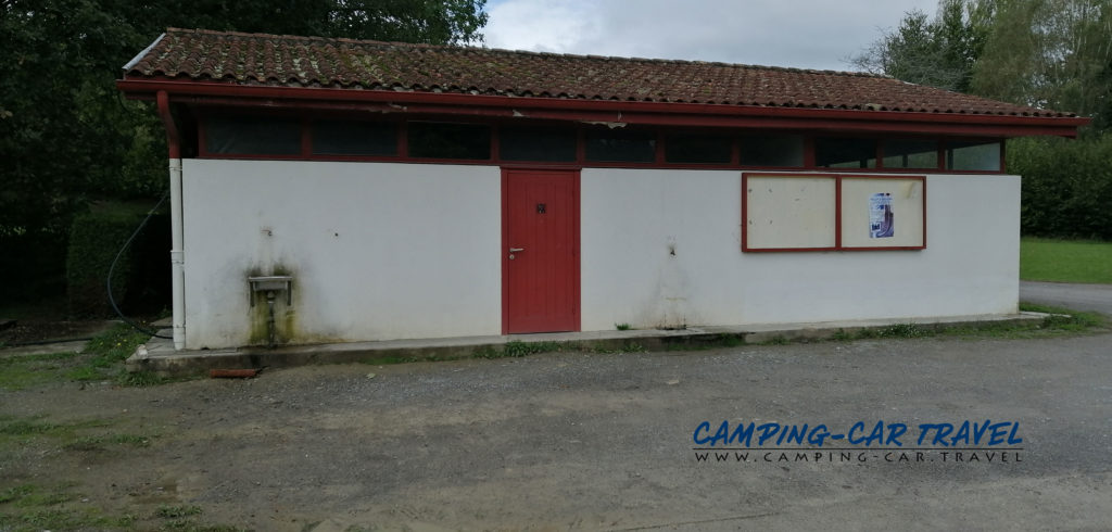 aire de services camping cars Saint Jean Pied de Port Pyrénées Atlantiques