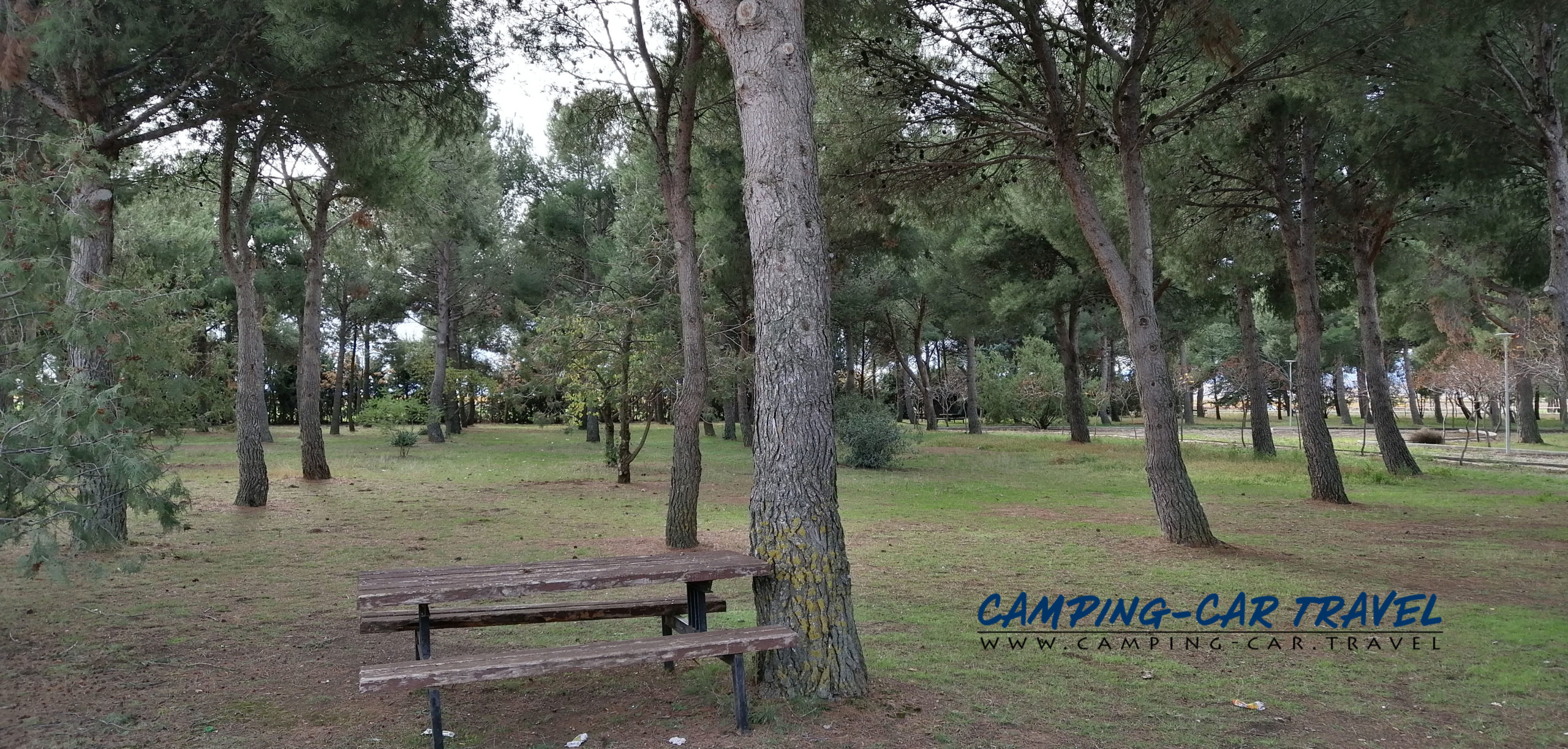 aire de services camping cars Alfamén Aragon Espagne