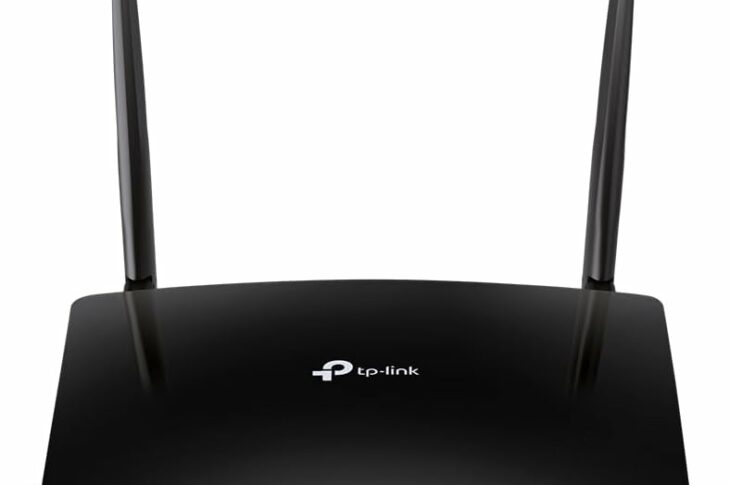 Routeur 4G LTE TP-Link TL-MR6400 avec ses deux antennes externes, idéal pour une connexion internet permanente en camping-car